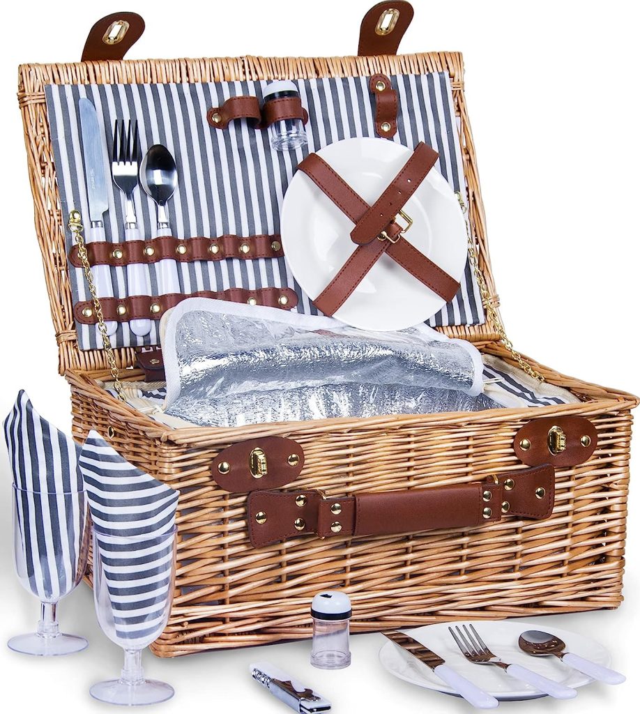 picnic basket as a bridal shower gift