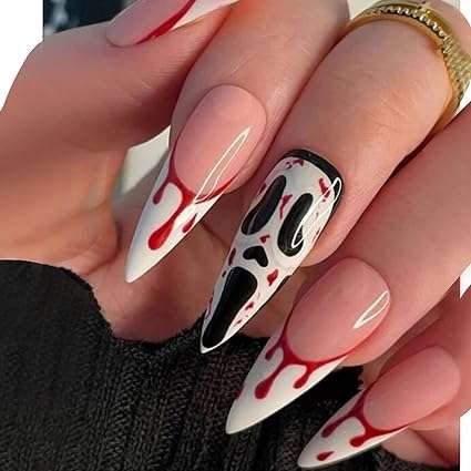bloody scream nail set