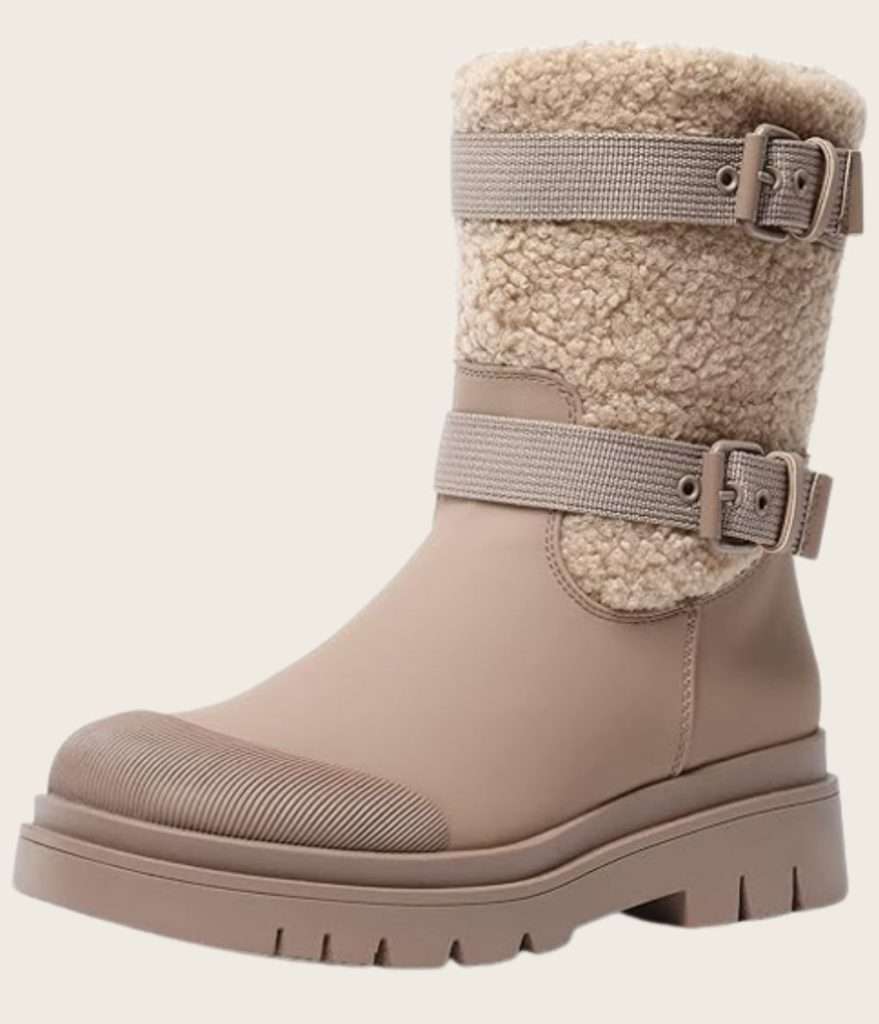 Snow proof winter boots