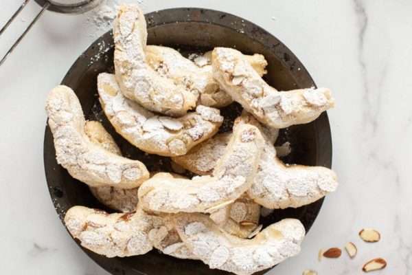 healthy snacks for the Christmas season