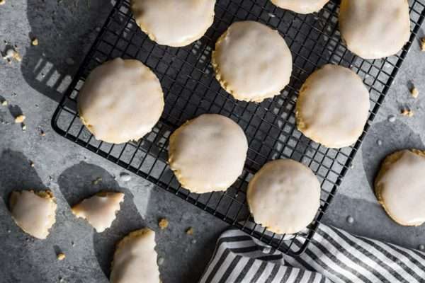 healthy snacks for the Christmas season