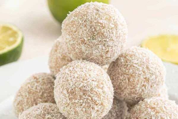 NO BAKE LIME CHEESECAKE BALLS
