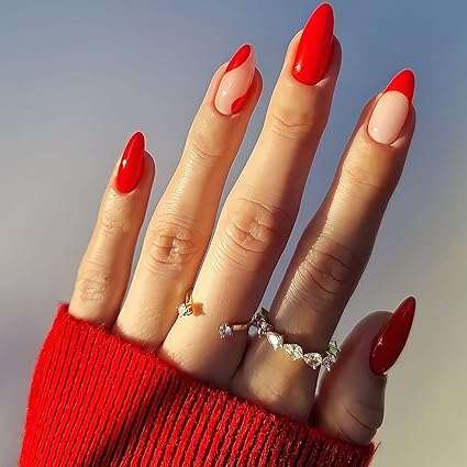 red Christmas nails