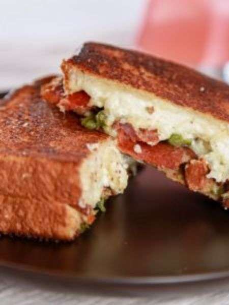 Jalapeno Popper Grilled Cheese
