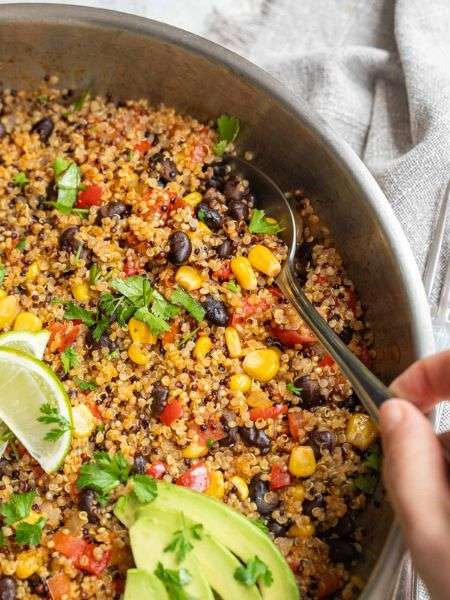 One-Pan Mexican Quinoa
