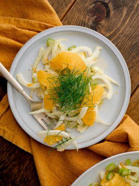 FENNEL & ORANGE SALAD WITH CITRUS VINAIGRETTE
