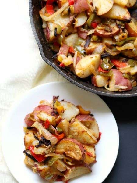 Roasted Skillet Breakfast Potatoes With Peppers & Onions (Gluten-Free, Vegan, Paleo)
