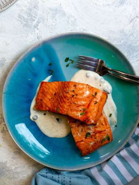 AIR FRYER SALMON FILLETS
