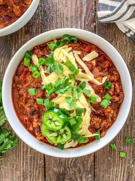 DUTCH OVEN CHILI
