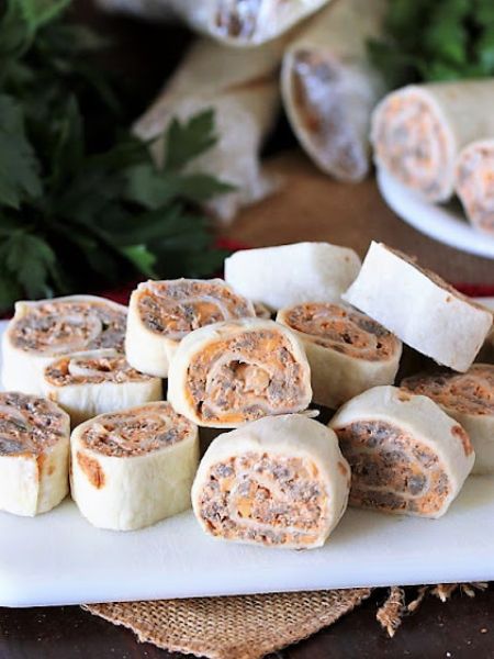 CHEESY TACO TORTILLA ROLL-UPS
