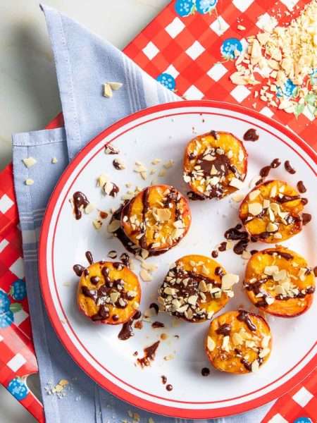 Grilled Peaches with Balsamic Chocolate Drizzle
