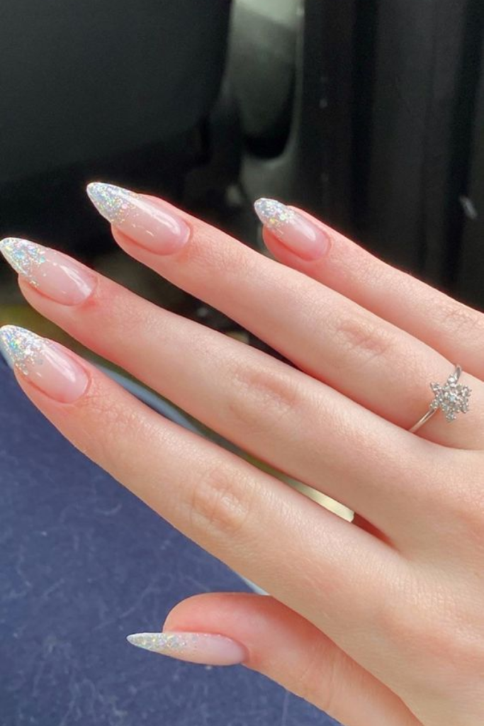 Sparkly Ombre Nails for fall