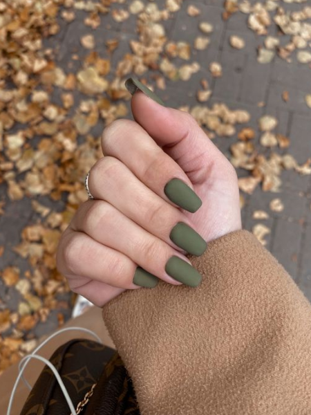 Olive Green autumn nails