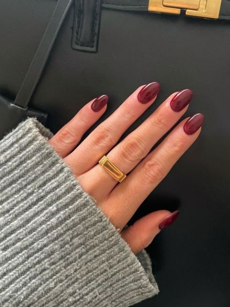 Burgundy nails for fall