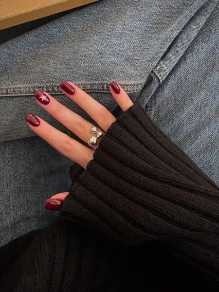Burgundy nails for fall