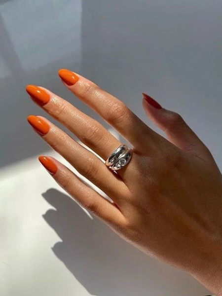 Pumpkin Spice fall nails