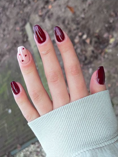 burgundy nail ideas