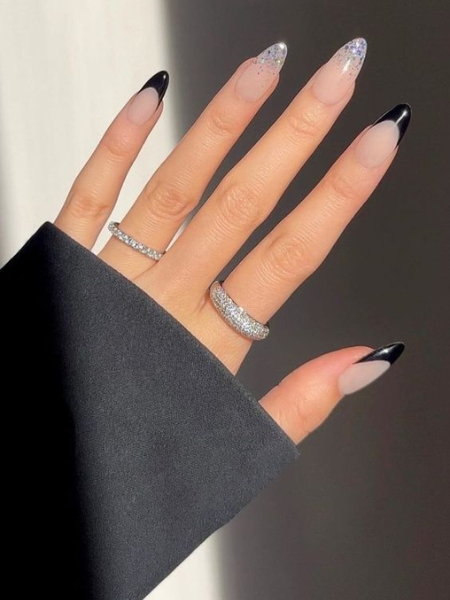 Glitter autumn nails