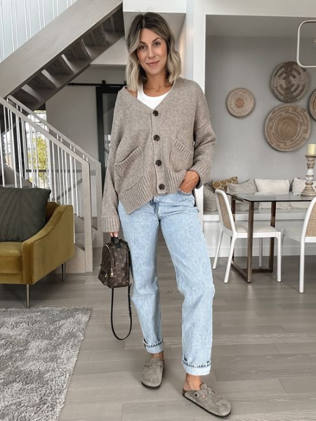 fall outfits with boston clogs