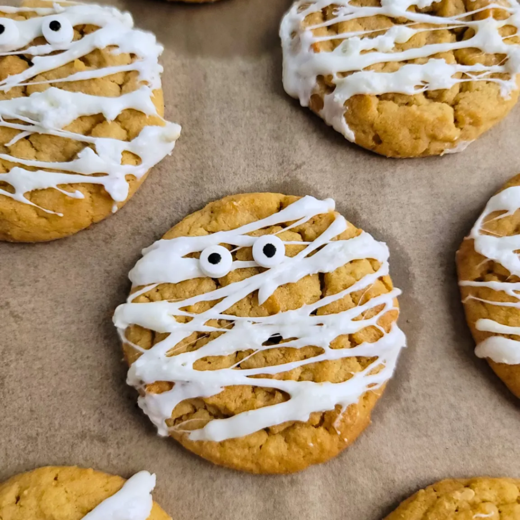 mummy marshmallow cookies
