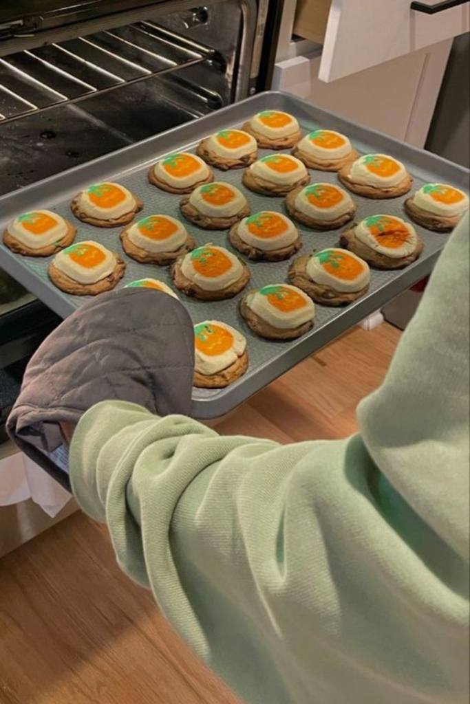 halloween date ideas