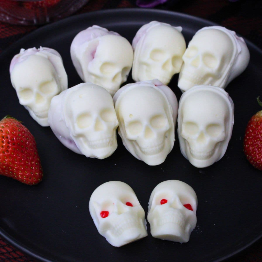 Chocolate Covered Strawberry Skulls