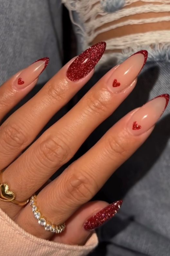 red valentines nail inspo