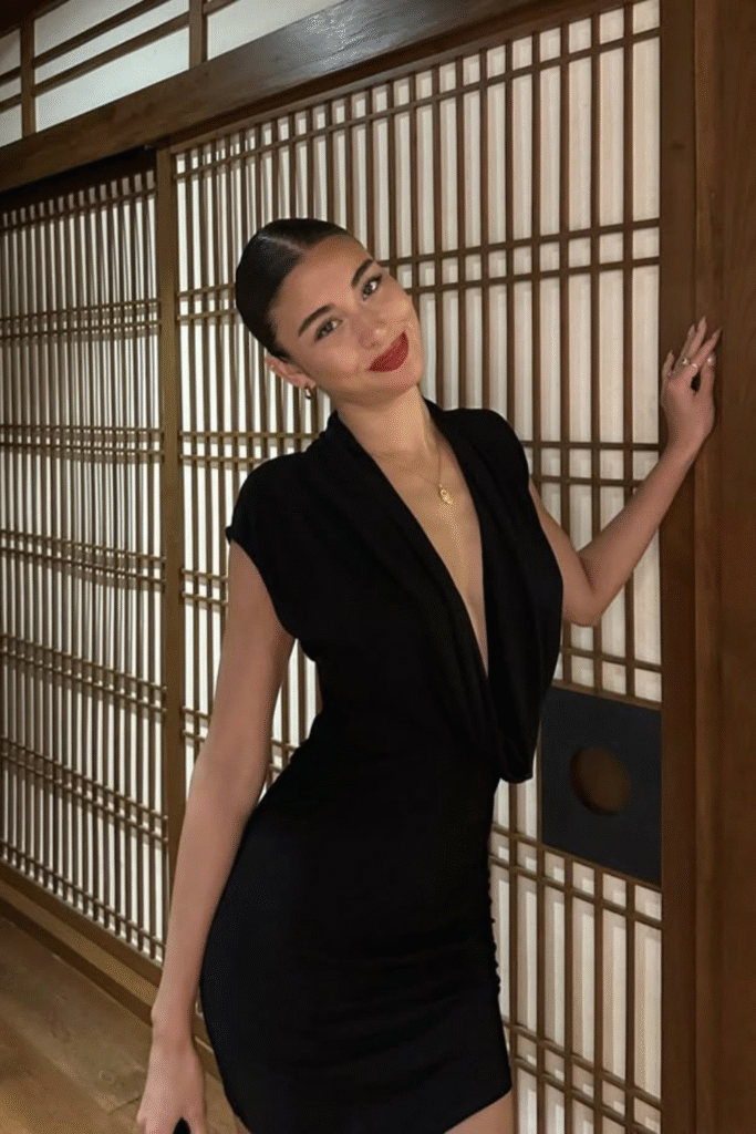 classy date night outfit