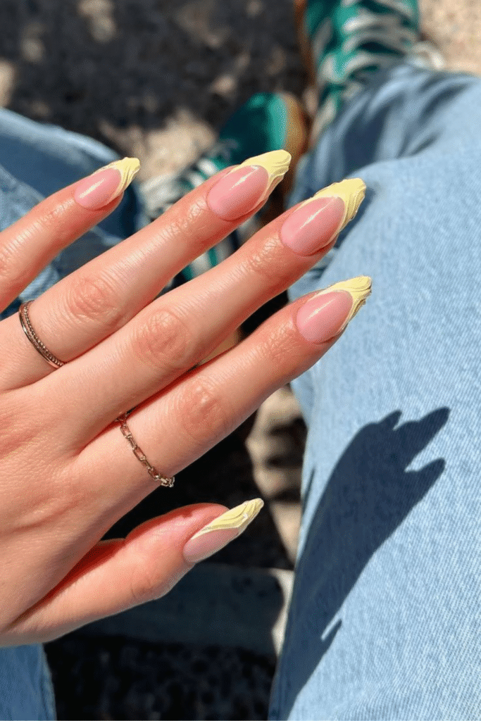 bright summer nails
