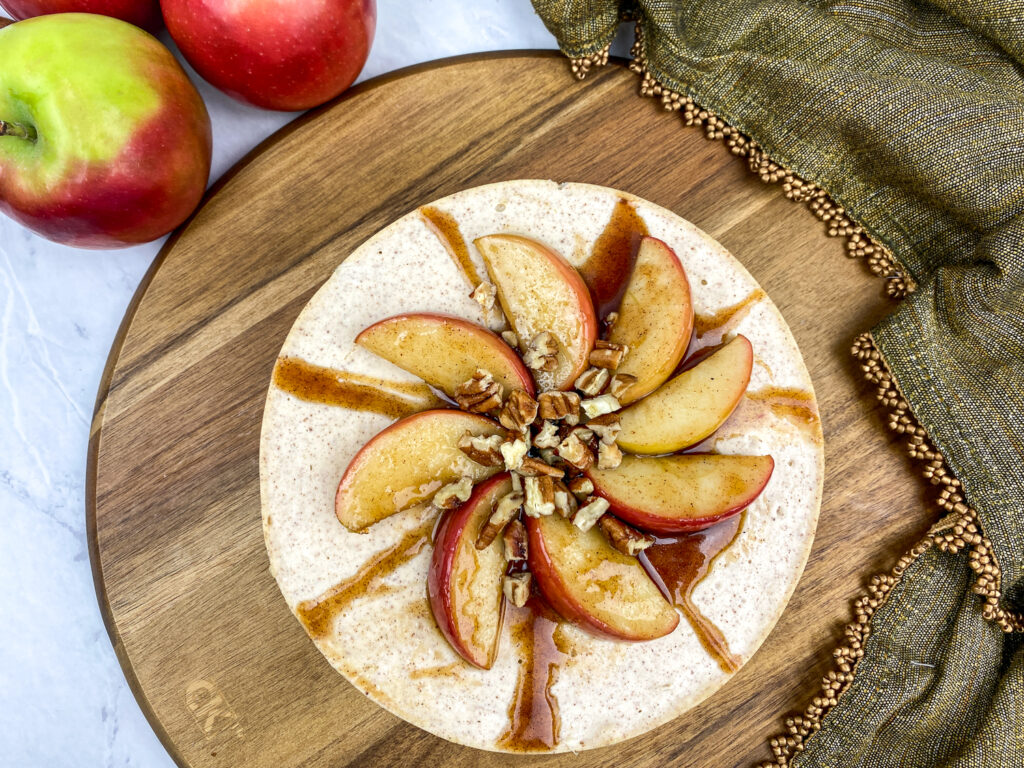 Apple Cinnamon Cheesecake
