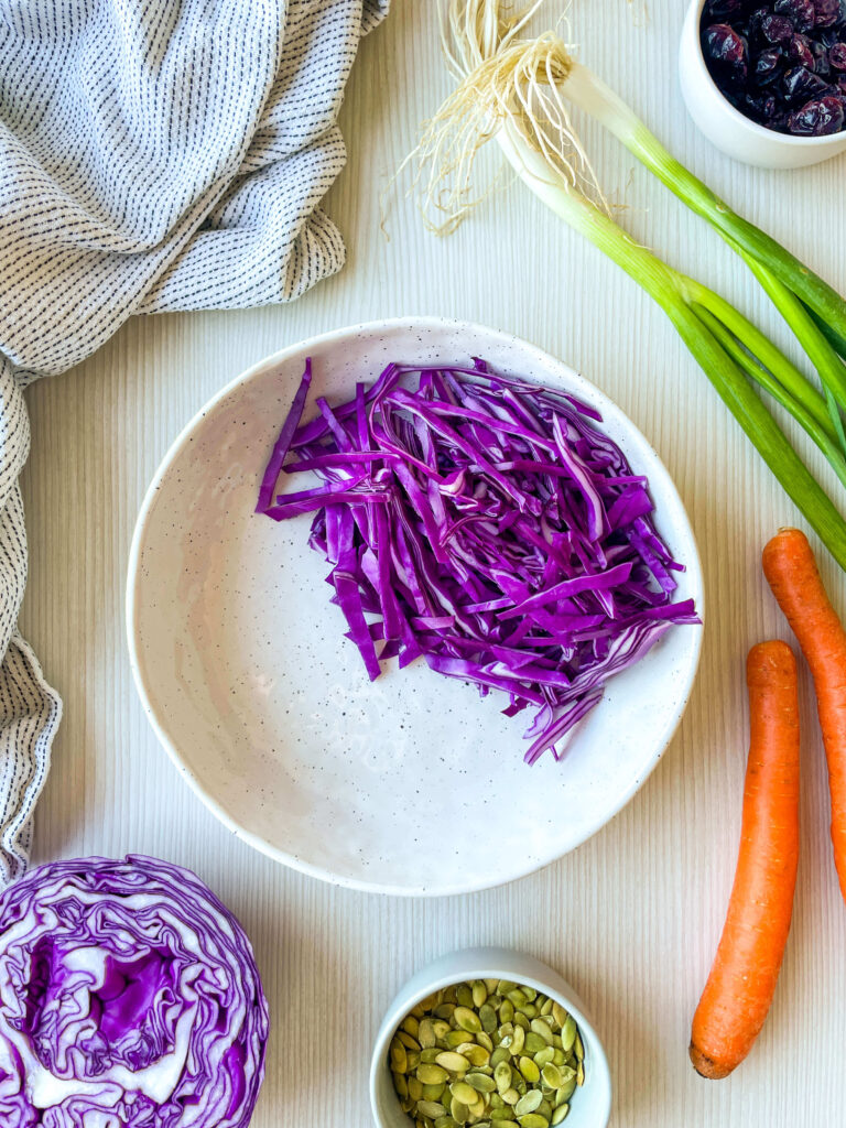 Red Cabbage Carrot Salad (coleslaw)