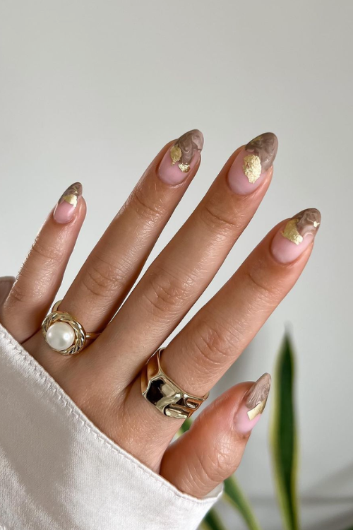 33 Effortlessly Chic Nude Nails for a Barely There, Totally Gorgeous Manicure 33 Effortlessly Chic Nude Nails for a Barely There, Totally Gorgeous Manicure