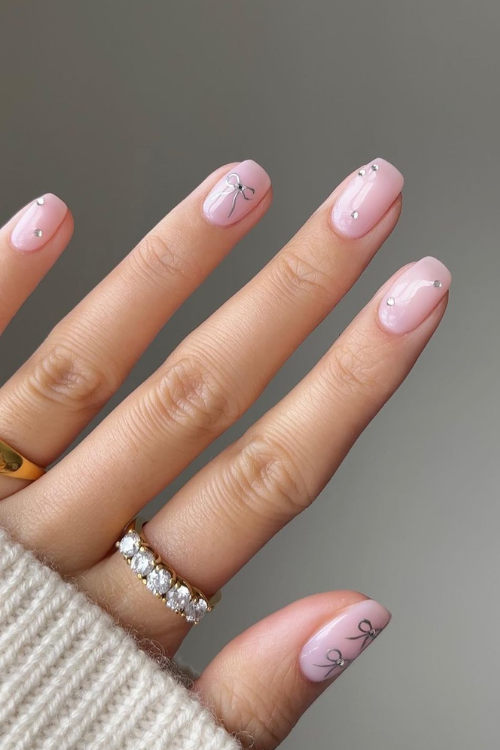 33 Effortlessly Chic Nude Nails for a Barely There, Totally Gorgeous Manicure 33 Effortlessly Chic Nude Nails for a Barely There, Totally Gorgeous Manicure