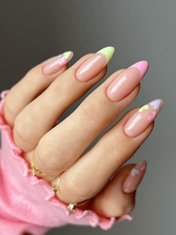 37 Cheerful Spring Nail Designs That'll Make Your Heart Stop