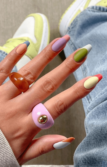 37 Cheerful Spring Nail Designs That'll Make Your Heart Stop
