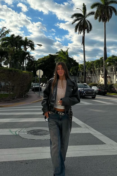 I Had No Idea Barrel Jeans Can Look Good Too. I Mean These Outfits Prove It!