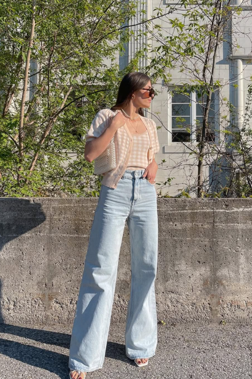 24 Ultra-Cute Easter Outfits That Will Make That Damn Bunny Jealous, LOL