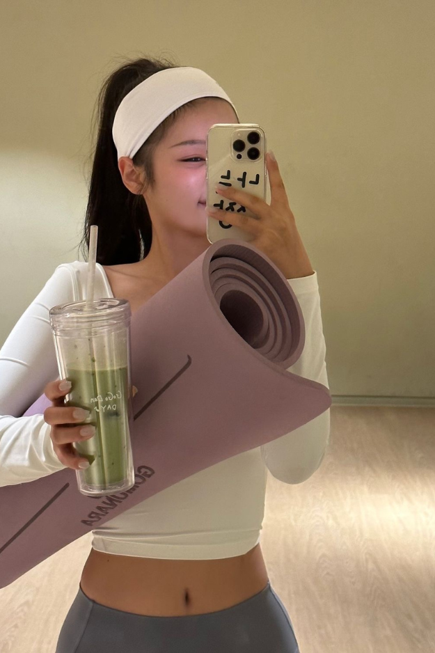 How to Glow Up in One Week (Without Spending a Ton of Money)